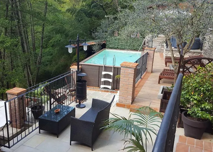 Rosa 보르고 아 부기아노